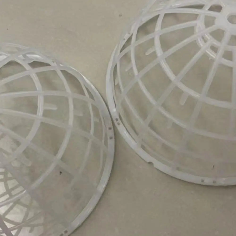 3pcs Walking Chicken Cage Safety Spherical Chicken Rolling Ball Chicken Hamster Ball Cage Free Range Can Roll and Walk To Feed